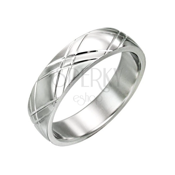 Steel ring - shiny surface, diagonal grooves in X shape