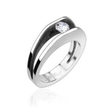 Stainless steel ring with 5 mm zircon