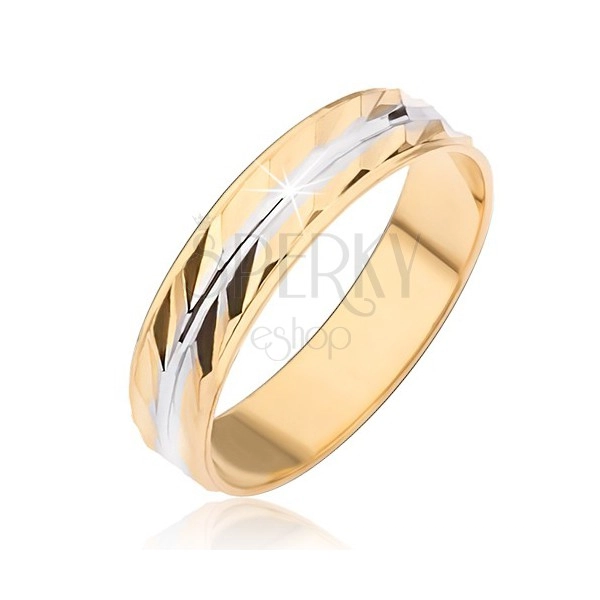 Band ring in gold colour with diagonal notches and silver central groove