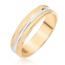 Two-tone band ring, two grooved and one rounded central stripe