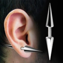 Steel ear piercing with peaks