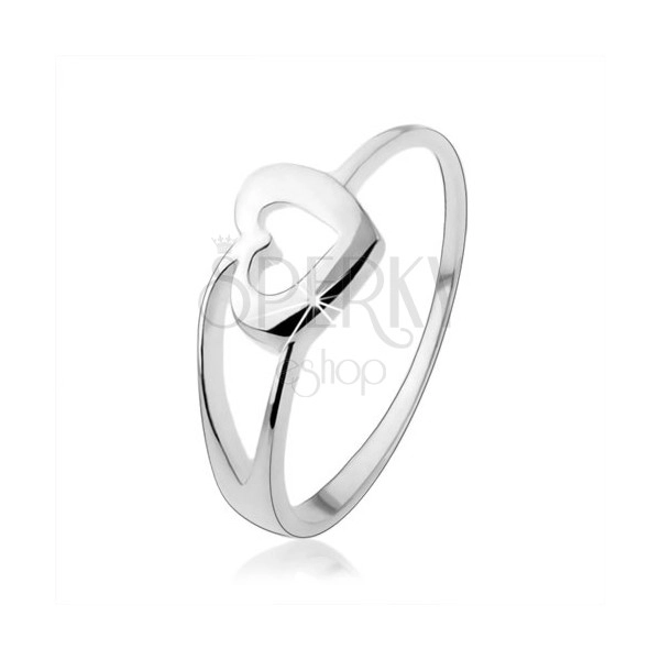 Ring made of 925 silver with heart outline and forked arm