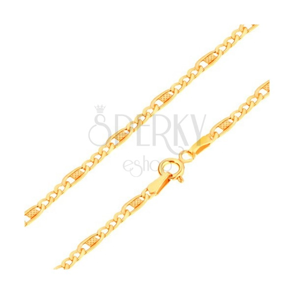 Chain in yellow 9K gold, three oval eyelets and longer one with lattice, 435 mm
