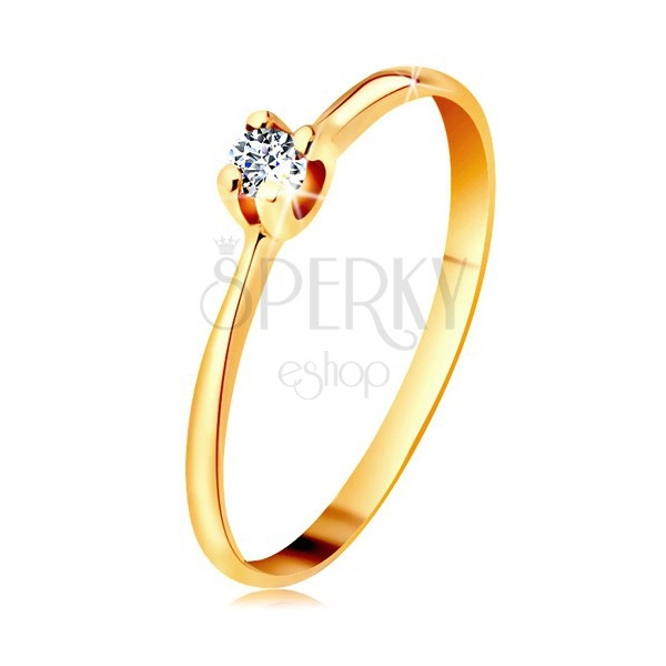 585 gold ring - glistening clear brilliant in four-point mount, narrowed shoulders