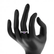 925 silver ring, round zircon in violet colour, clear zircons on shoulders