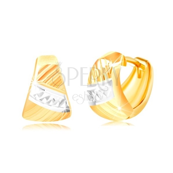 Earrings made of gold 585 – rounded triangle, diagonal cuts, stripe of white gold 
