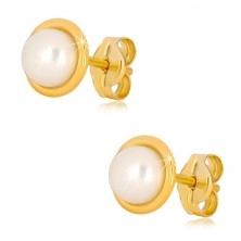 375 gold earrings - freshwater pearl of white colour in round holder, studs