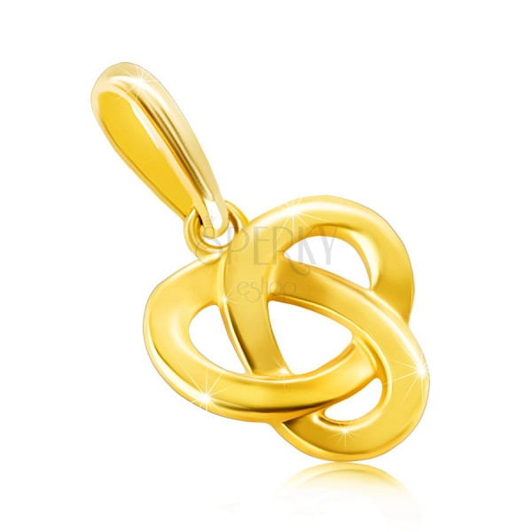 9K golden pendant – three-pointed Celtic knot with a flat shiny surface