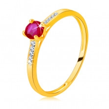 Ring made of 9K yellow gold – radiant round ruby in a mount, zircon strips