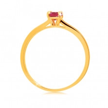 Ring made of 9K yellow gold – radiant round ruby in a mount, zircon strips