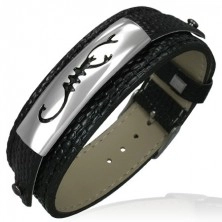 Watch style bracelet with snakeskin imitation and scorpion