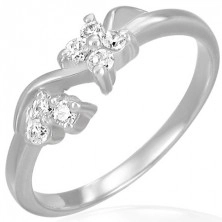 Steel engagement ring - clear zirconic flowers on wave