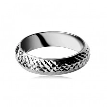 Silver ring 925 - shiny protuberant pyramids